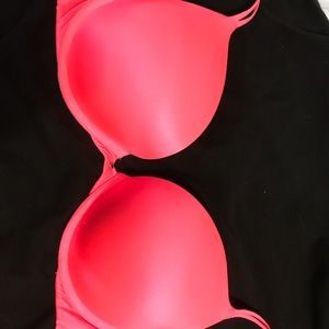 Victoria’s Secret bra